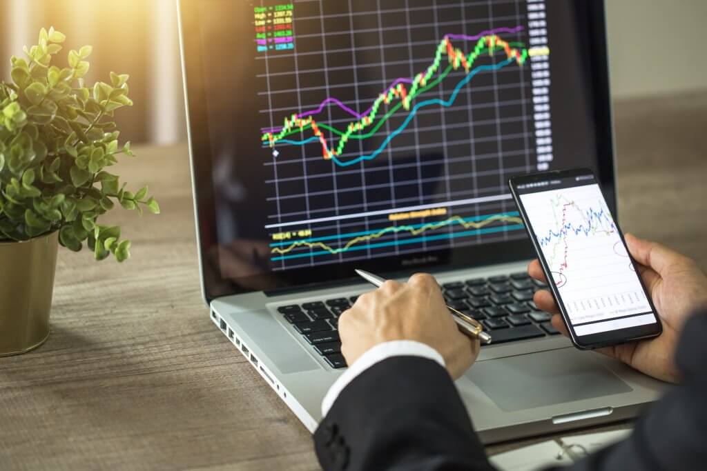 Checklist for Choosing Best Stock Brokers in 2021 - Who? SA